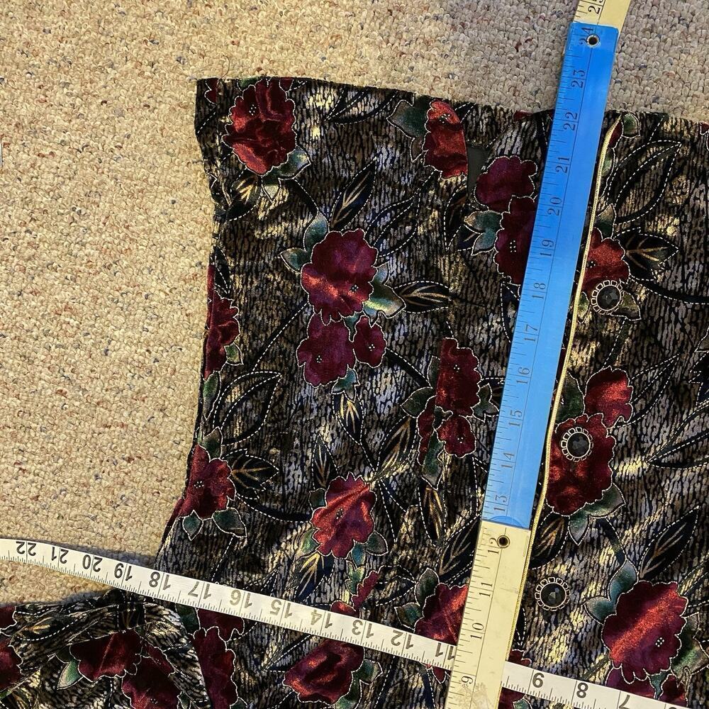 R&K Evenings Jacket Sz 8P Red Gold Black Velvet Floral Design Button Rockabilly - Picture 2 of 8